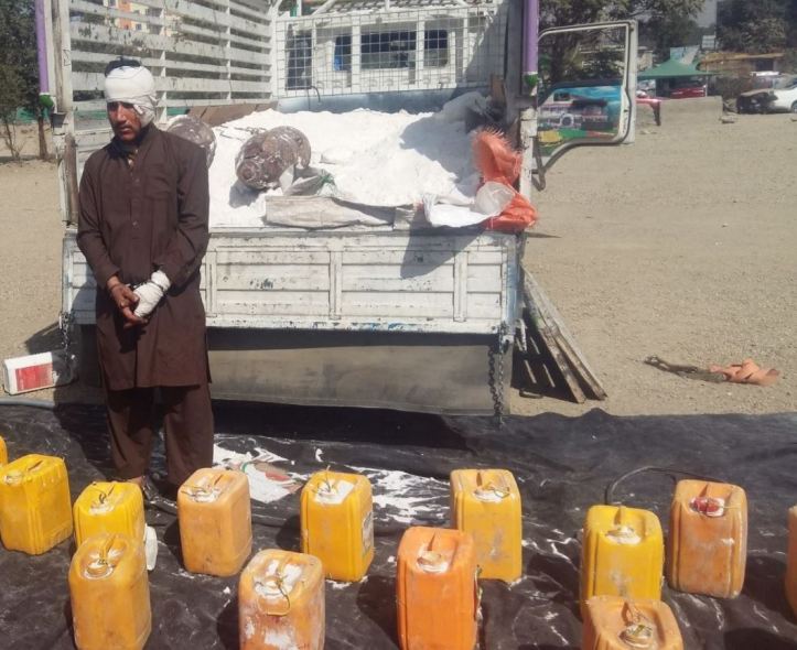 Kabul Police Officers were able to arrest a suicide bomber with his truck with 2700Kgs of explosives;