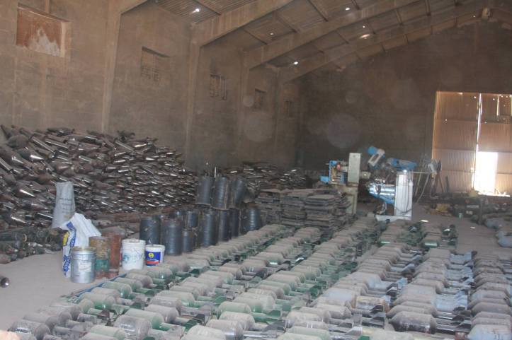 Found the largest factory to manufacture bombs and rockets in Fallujah (22)