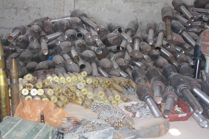 Found the largest factory to manufacture bombs and rockets in Fallujah (5)