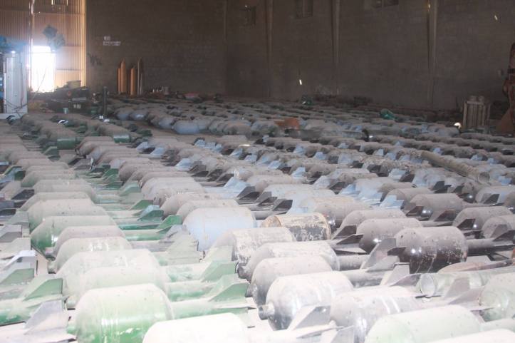 Found the largest factory to manufacture bombs and rockets in Fallujah (6)