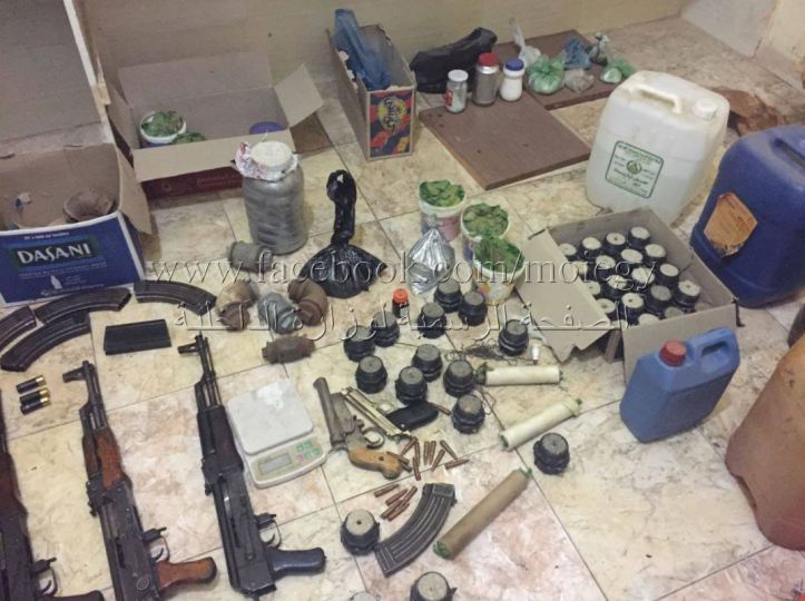 #Egypt- police kills 11 militants in #Ismailia, discover weapons, IED making materiel, other equipment meant to attack vital installations in #Sinai, including Christian worship places t