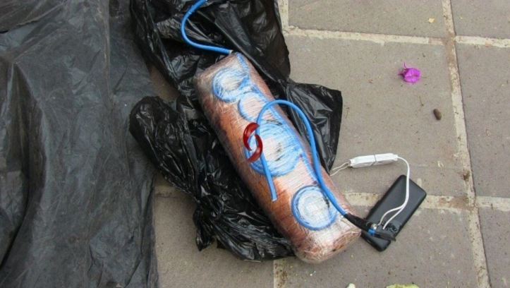 On November 29, the Syrian Intelligence foiled a double terrorist attack in Homs city, after successfully arresting two suicide bombers, according to the Syrian al-Ekhbariya TV. The pro