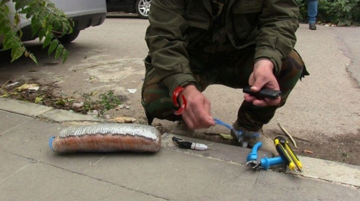 On November 29, the Syrian Intelligence foiled a double terrorist attack in Homs city, after successfully arresting two suicide bombers, according to the Syrian al-Ekhbariya TV. The pro