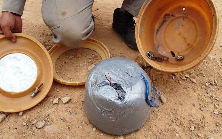 This Improvised Landmine (ILM) is fabricated by ISIS on a large scale. This appears to be the 4th generation of ILM IED used in defensive minefields around fighting positions close to ci