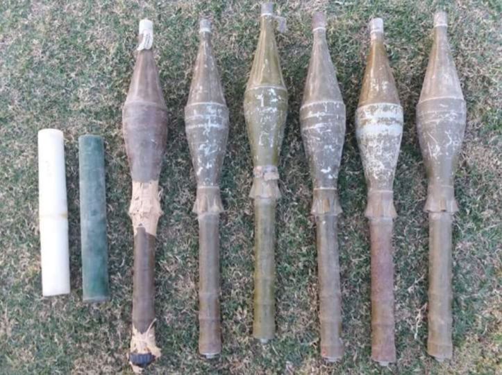 FC #Balochistan conducted IBOs in Gulistan, Pishin, Kanack, Dera Bugti, Uch, Sambaza Dera Murad Jamali and Sibbi . 8 terrorists including an illegal Afghan National apprehended. Weapons