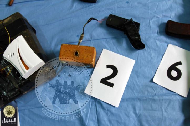 Mujahideen Shura Council of Derna (MSCD) security unit issued the following photos of an LNAKarama cell, with an unspecified number of members in Derna. Seizing 2 remote controlled IEDs